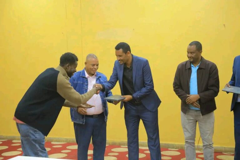 ወላይታ ልማት ማህበር የትምህርት ጥራትና ተደራሽነትን ለማሳደግ የያዘውን ዕቅድ ዕውን ለማድረግ ከተለያዩ ግብረ ሰናይ ድርጅቶች ጋር እየሰራ ይገኛል ።